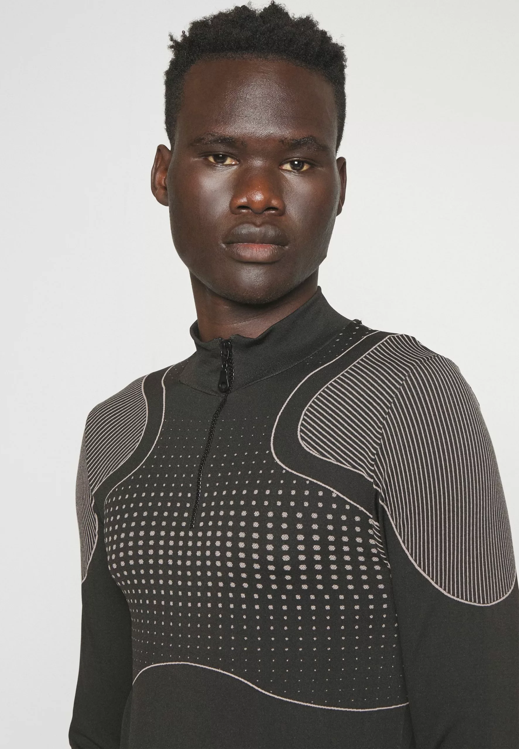 YOURTURN Jaquard Sports Unisex - Longsleeve - Black 6 YOURTURN Jaquard Sports Unisex - Longsleeve - Black - Afbeelding 4