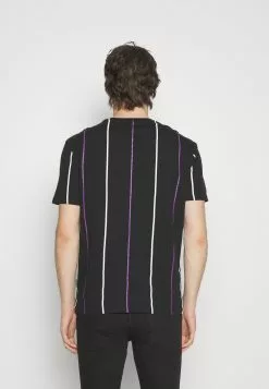 YOURTURN Unisex - T-Shirt Print - Purple -YOURTURN WINKEL 04af3be8fc7b4c8586f7bb5f14d9b86e