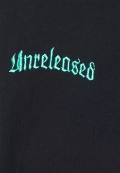 YOURTURN Graphic Tee Wincent Weiss Tee - T-Shirt Print - Black -YOURTURN WINKEL 25abfad14870499eb62e44e0cc6cbdab