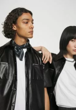 YOURTURN Unisex - Overhemdblouse - Black -YOURTURN WINKEL 44b2db3a25f54d15975616f6dfd1934a