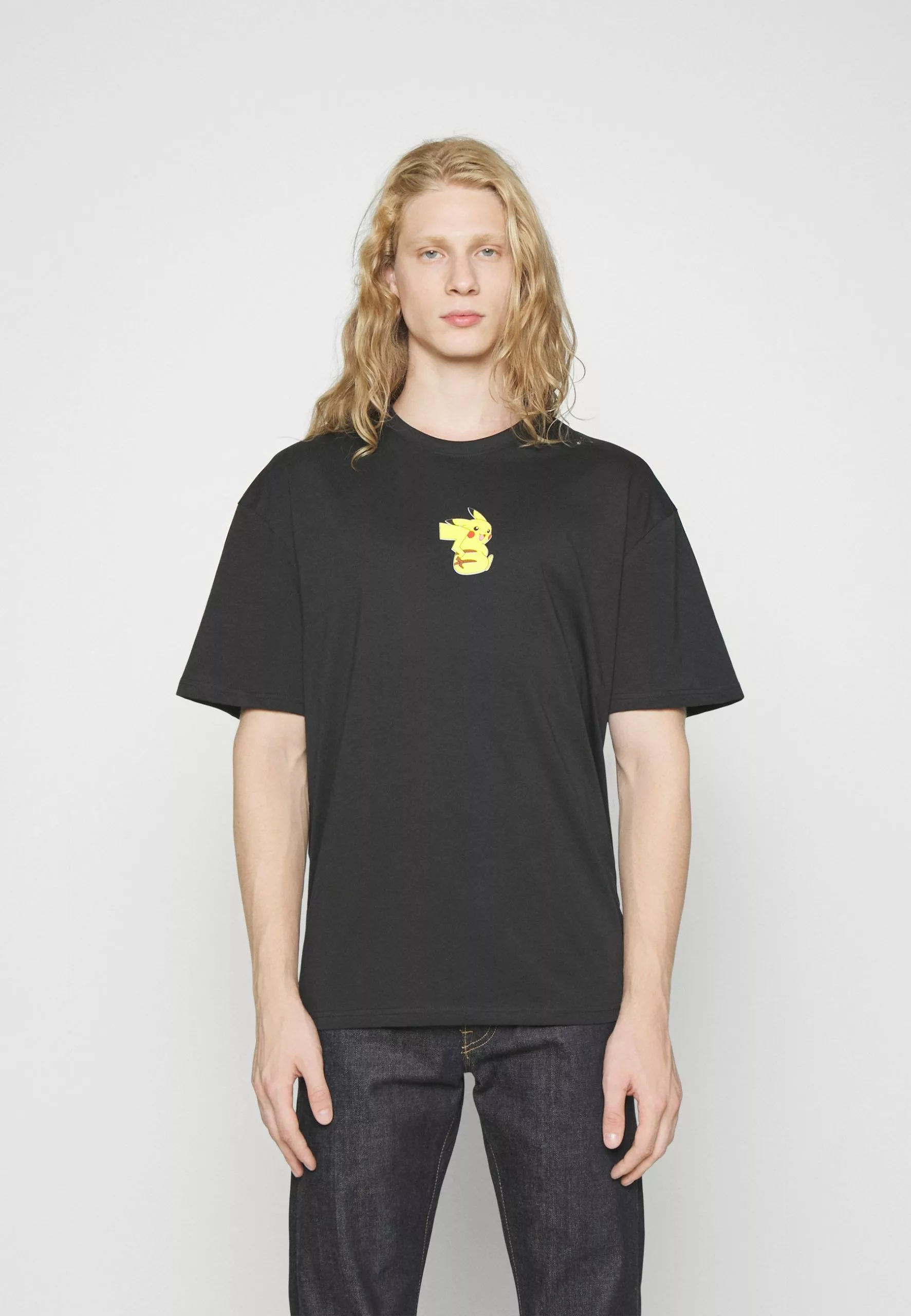 YOURTURN Pokemon Pikachu Unisex - T-Shirt Print - Black 3 YOURTURN Pokemon Pikachu Unisex - T-Shirt Print - Black