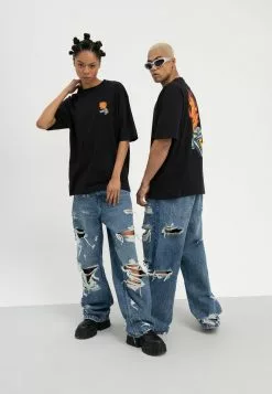 YOURTURN Unisex - Relaxed Fit Jeans - Light Blue Denim -YOURTURN WINKEL 55136c195da94d1b9c1d97bbc44a4639