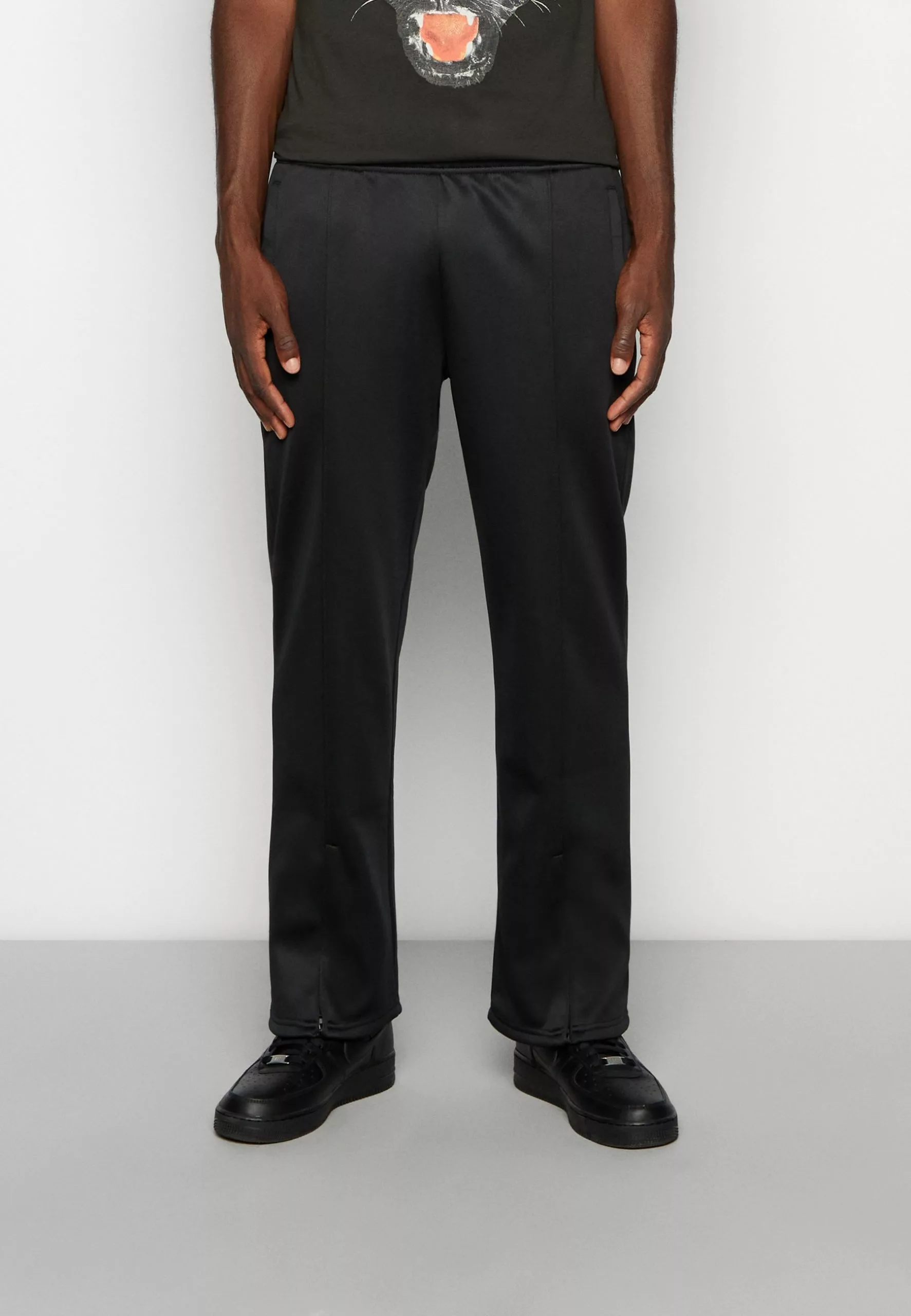 YOURTURN Unisex - Trainingsbroek - Black 3 YOURTURN Unisex - Trainingsbroek - Black