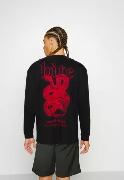 YOURTURN Longsleeve - Black -YOURTURN WINKEL 726fe31d97d447e0bb0b4ee3b18308af