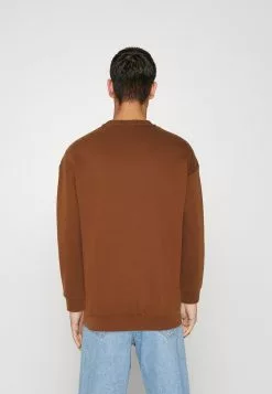 YOURTURN Unisex 2 Pack - Sweater - Dark Brown/Off-White -YOURTURN WINKEL 8d59dc8e954344eba4e77c8881ba43a0