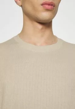 YOURTURN Unisex 2 Pack - T-Shirt Basic - Offwhite/Light Green 13 YOURTURN Unisex 2 Pack - T-Shirt Basic - Offwhite/Light Green -YOURTURN WINKEL aeef80ff897e4d48aa7fe8a1ebe12a9c