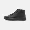 YOURTURN Unisex - Sneakers Hoog - Black 1 YOURTURN Unisex - Sneakers Hoog - Black -YOURTURN WINKEL b40ea36a1ddf47cea335bac03e3abfd1