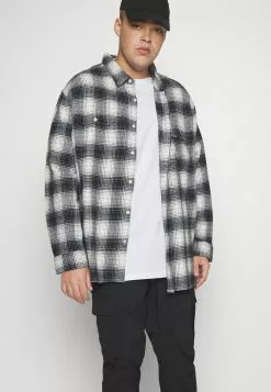 YOURTURN Unisex 3 Pack- T-Shirt Basic - White/Lilac/Black -YOURTURN WINKEL b76caf78013e4b46a4acaa1bad88b35b