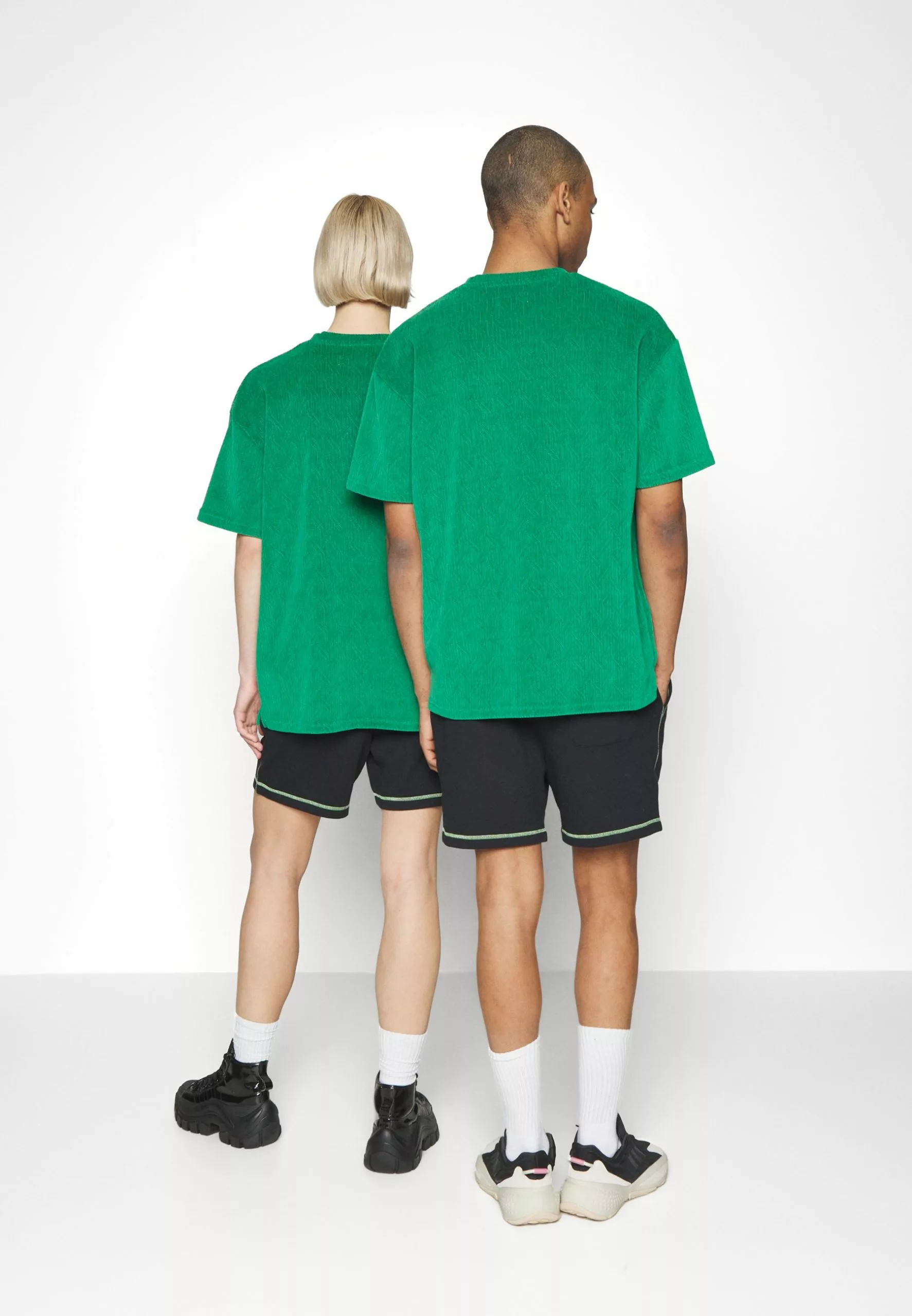 YOURTURN Unisex - T-Shirt Basic - Green 5 YOURTURN Unisex - T-Shirt Basic - Green - Afbeelding 3