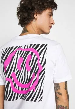 YOURTURN T-Shirt Print - White 15 YOURTURN T-Shirt Print - White -YOURTURN WINKEL de44298ade9445279e0e49675306d6c1