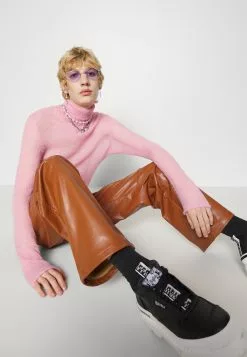 Phluid Project X Yourturn Unisex - Trui - Pink -YOURTURN WINKEL eab362b714ca4f8f8d28ac840913ea96