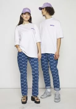 YOURTURN WincentWeiss Unisex - Straight Leg Jeans - Blue Denim 14 YOURTURN WincentWeiss Unisex - Straight Leg Jeans - Blue Denim -YOURTURN WINKEL f56197d552134c689de43db3e1375ac4