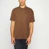 YOURTURN Unisex - T-Shirt Basic - Brown 2 YOURTURN Unisex - T-Shirt Basic - Brown -YOURTURN WINKEL f6d7f0c6a44544beafa05cdb09e16cf0