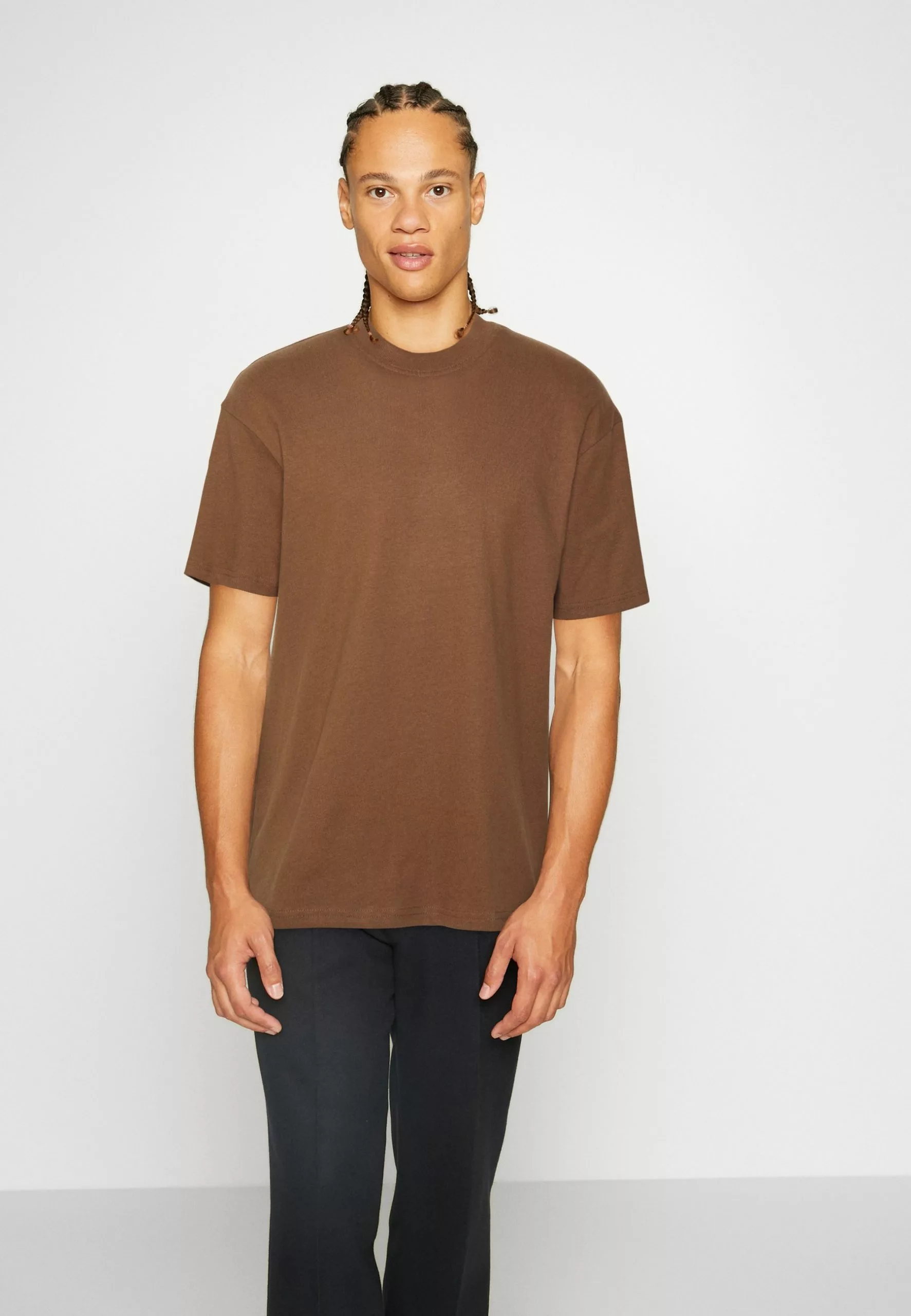 YOURTURN Unisex - T-Shirt Basic - Brown 3 YOURTURN Unisex - T-Shirt Basic - Brown