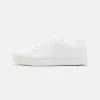 YOURTURN Sneakers Laag - White 2 YOURTURN Sneakers Laag - White -YOURTURN WINKEL f8f88614015247ecb7fbc71502427175